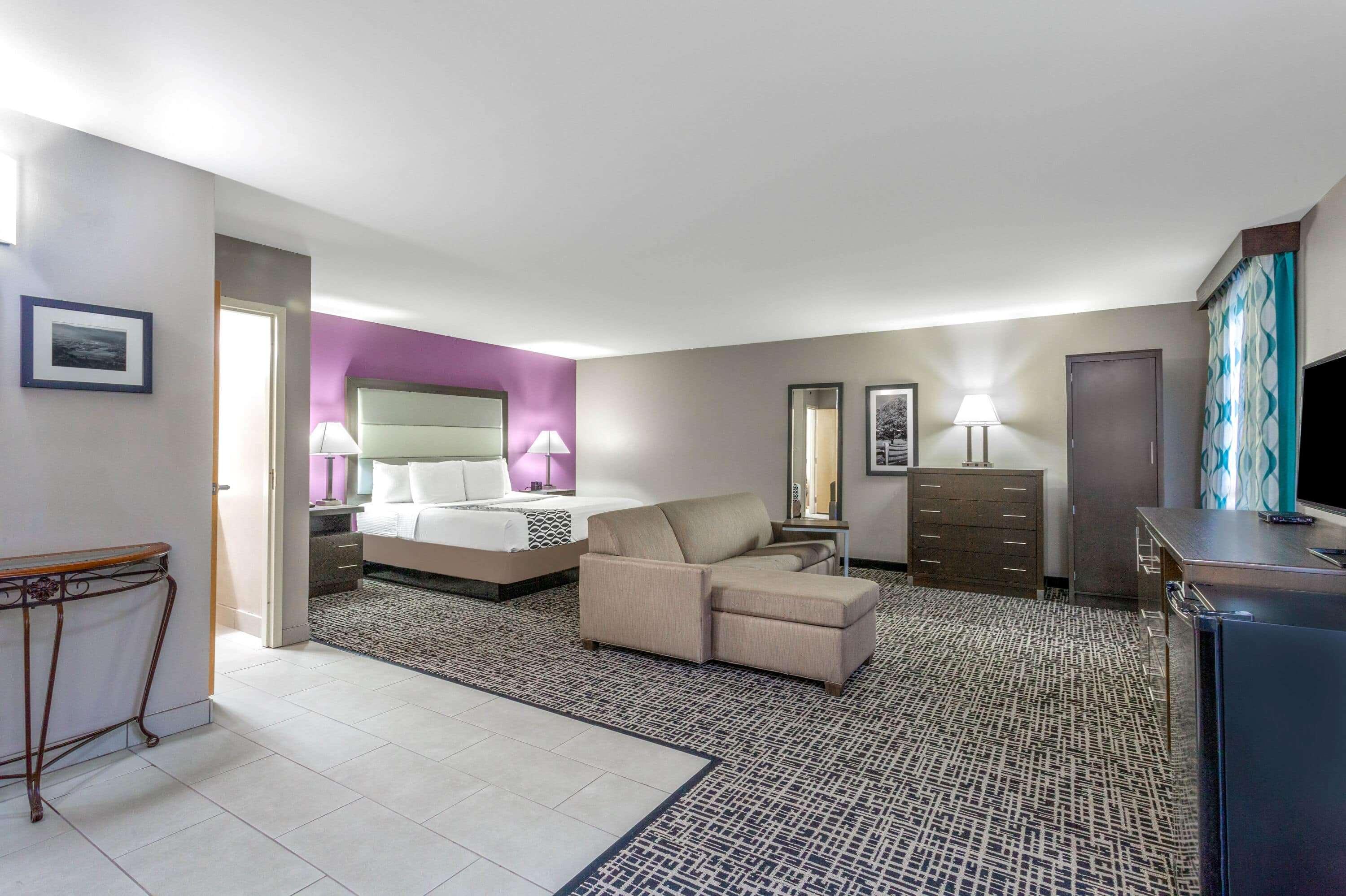 La Quinta Inn By Wyndham Radford Exterior foto