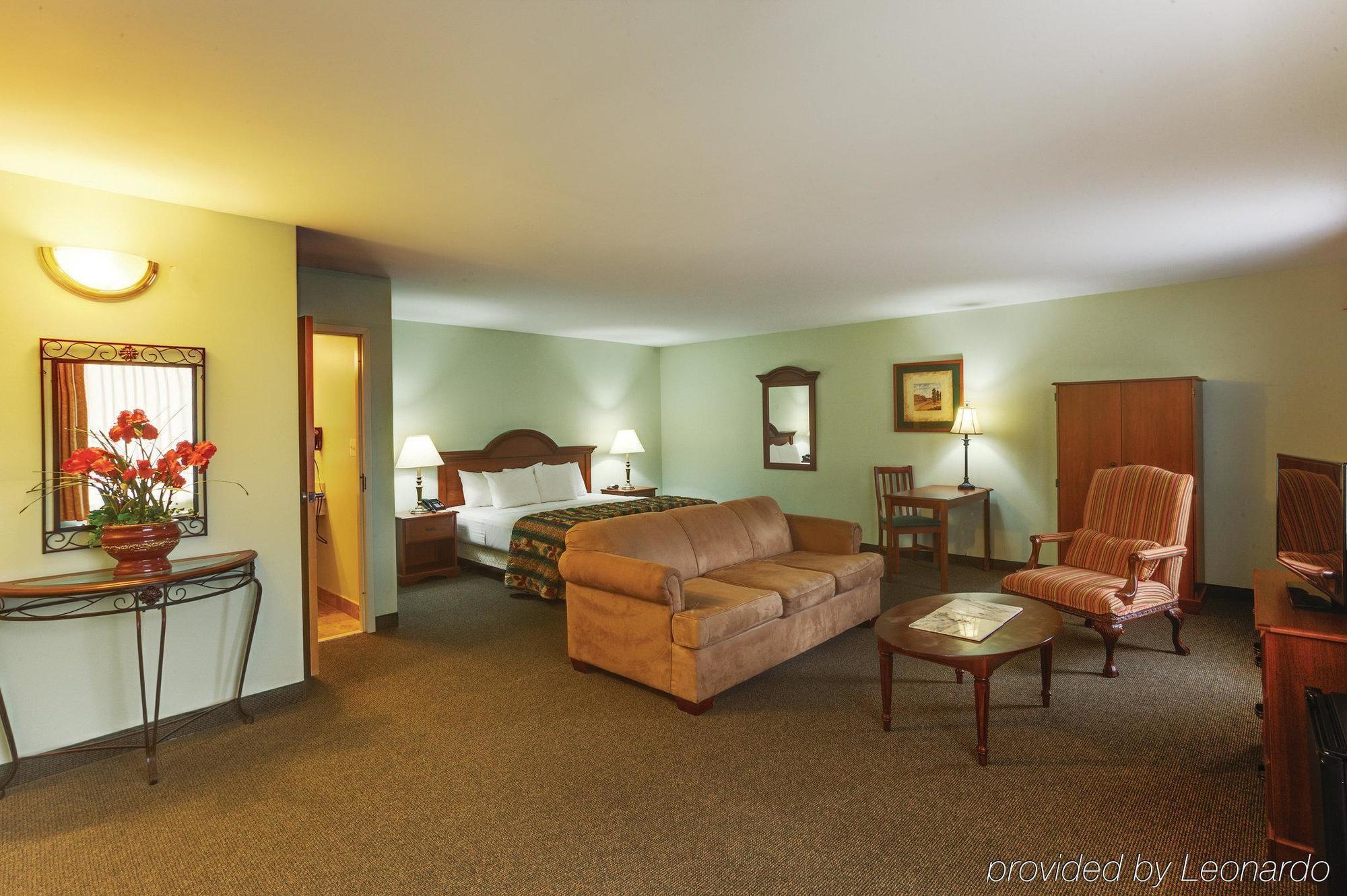 La Quinta Inn By Wyndham Radford Exterior foto